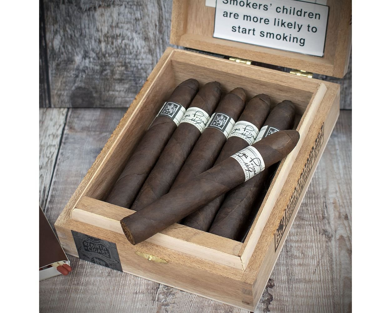Buy Drew Estate Liga Privada No 9 Belicoso Cigars – Box of 12